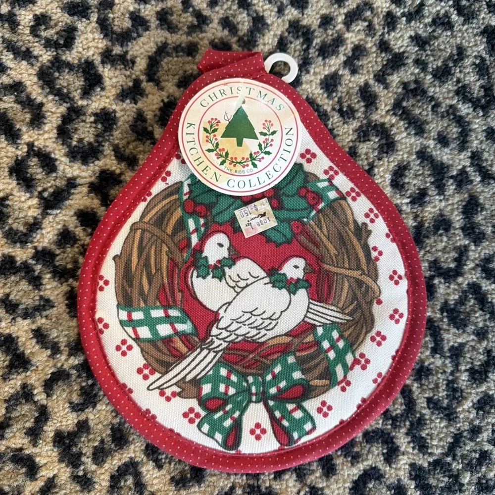 Christmas Pot Holders Lot Hallie St Mary Stocking Dove Wreath 1980s VTG Lot Of 2